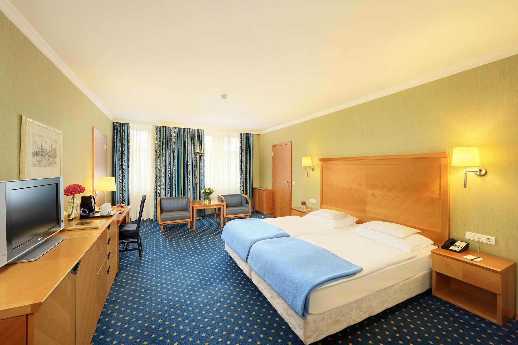 Hotel De France Wien Екстер'єр фото A typical hotel room