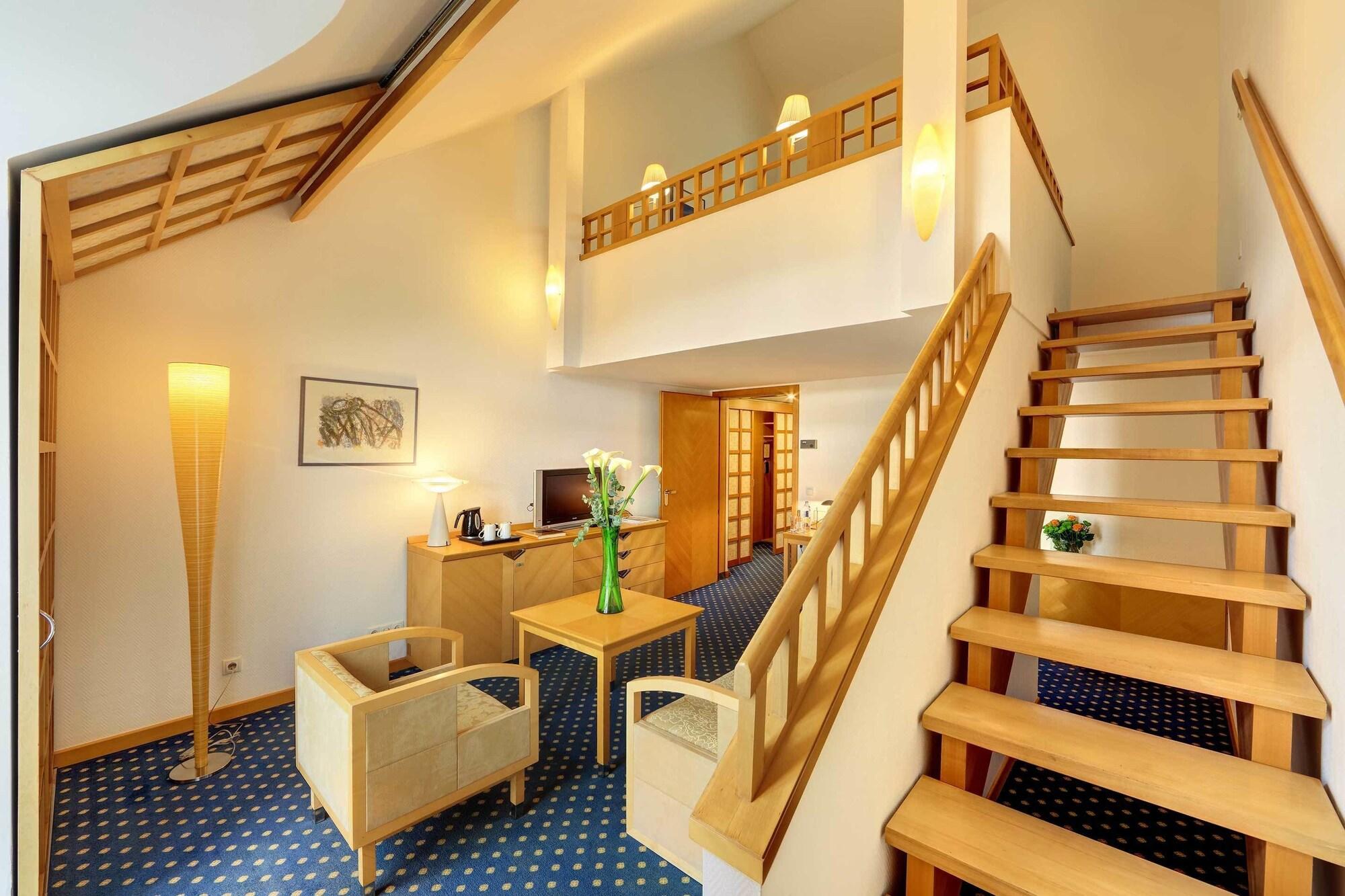 Hotel De France Wien Екстер'єр фото A suite at the Hotel