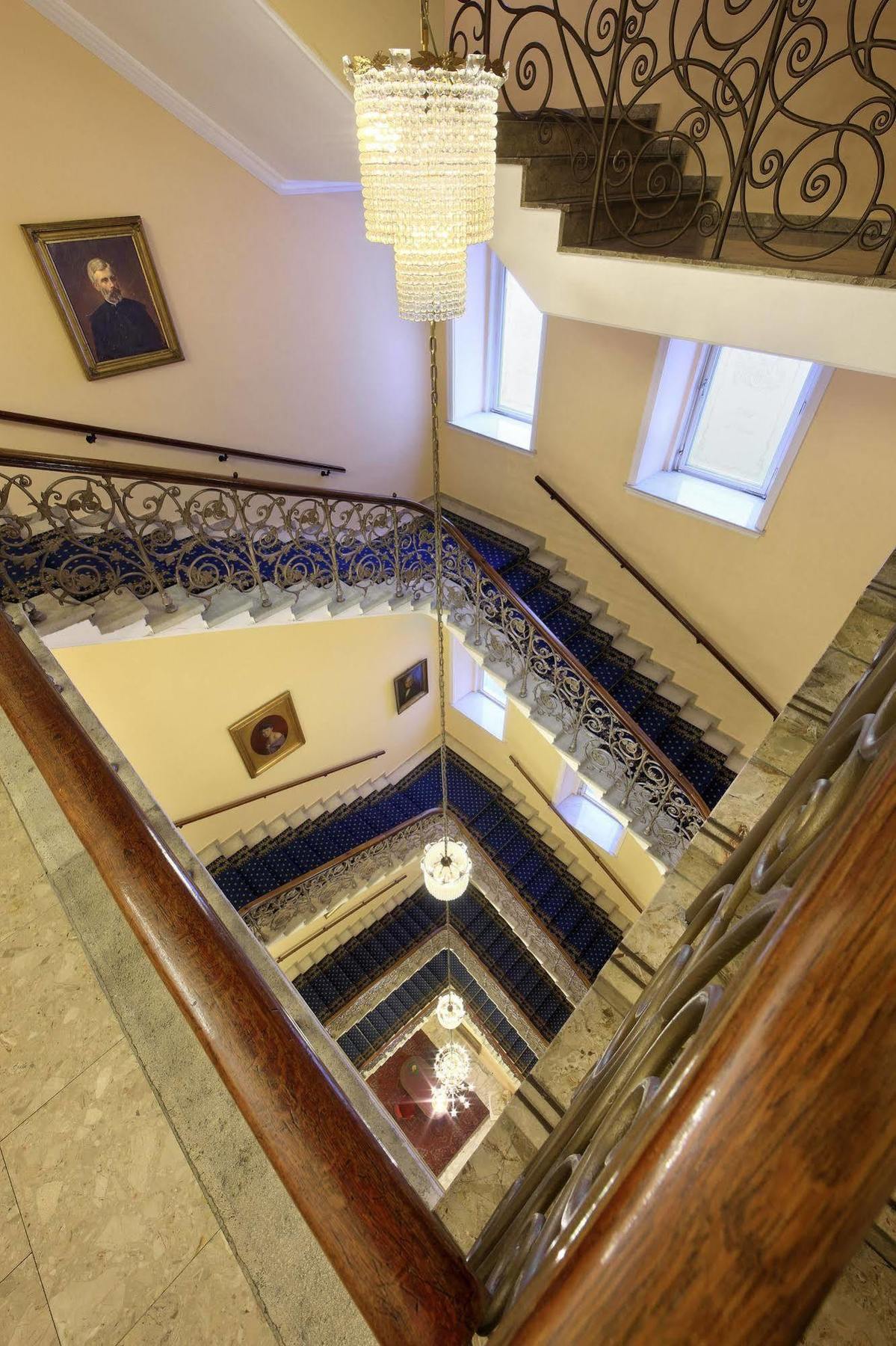 Hotel De France Wien Екстер'єр фото Staircase